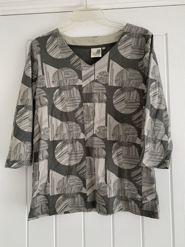 Ladies weird fish top - ladies, size