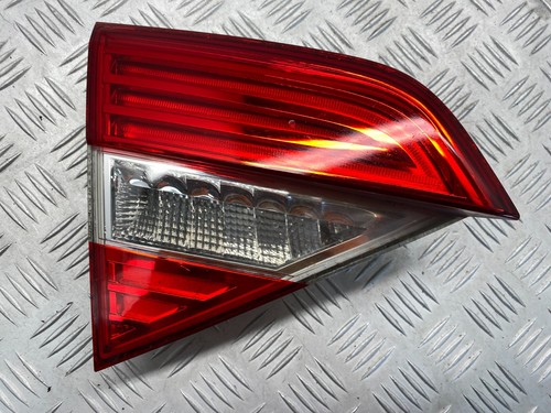 2016 skoda superb rear - skoda,