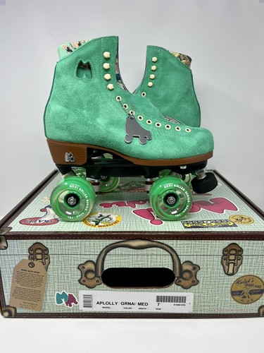 New moxi lolly - new, green