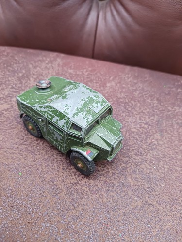 Dinky toys 688 field - dinky,