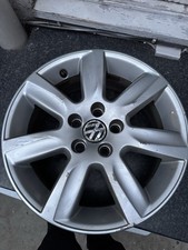 VOLKSWAGEN POLO 6r 15" ALLOY