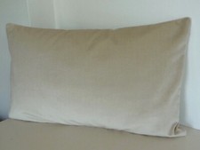 PEBBLE BEIGE VELVET OBLONG