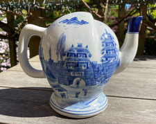 Vintage Cadogan Peach Teapot