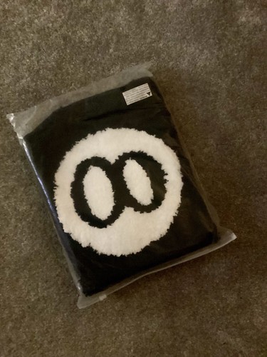 Stüssy ball rug - 8,