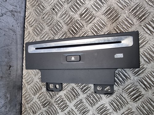 Volvo dvd player - dvd, head