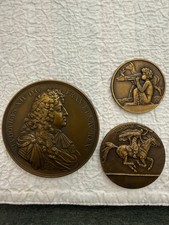 Large Bronze Art Medallion –