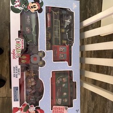 Disney Making Christmas