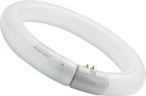 32w daylight sylvania - t9,