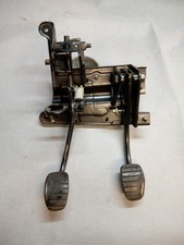 VAUXHALL VIVARO TRAFIC PRIMASTAR 1.9 2.0 Clutch Brake Pedal Box Assembly 01-2014