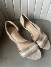 Footglove Women’s Size 6.5 Small Heels