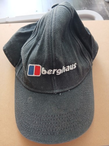 Black berghaus cap - black,