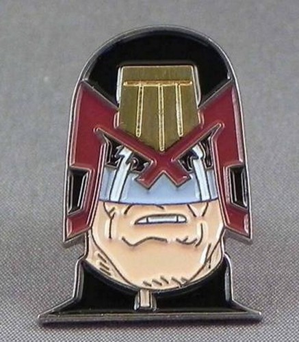 Judge dredd 2012 - pin, badge
