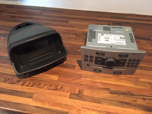 Vauxhall corsa aux mp3 - d,