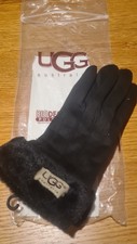 UGG AUSTRALIA Touch Screen