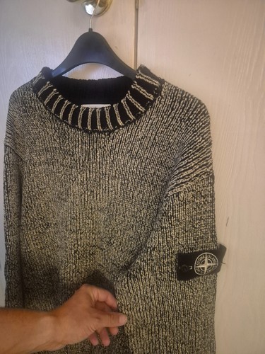 Authentic stone island - authentic,