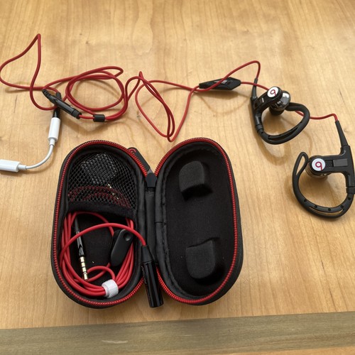 Beats dre ear hook - by,