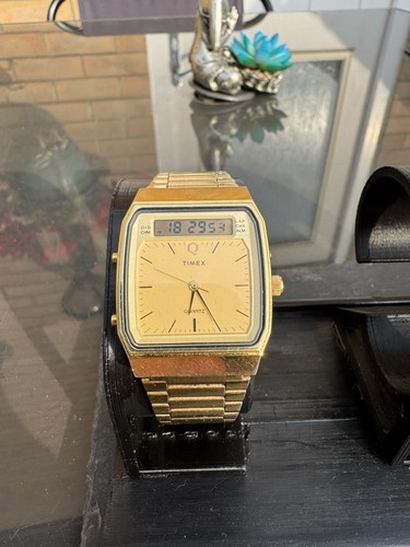 Rare vintage 1980s timex - rare,