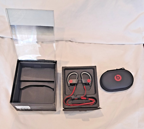 Beats dre powerbeats 2 - by, dr.