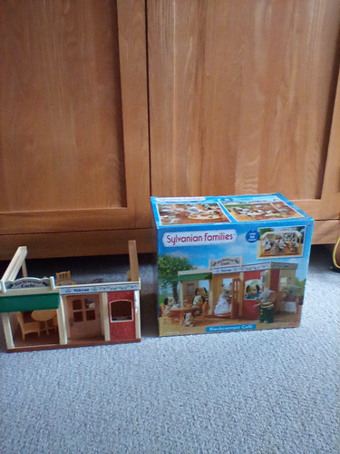 Sylvanian families - sylvanian,