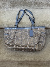 COACH F17676 GALLERY EAST WEST