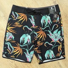 Volcom Infuse Scallop Mod 19 Boardies - Green