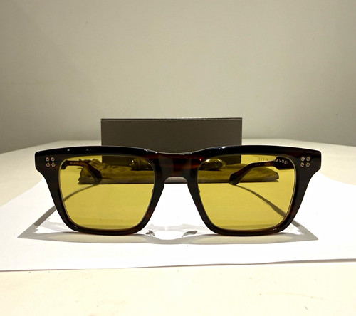 Dita thavos men square - thavos, men’s