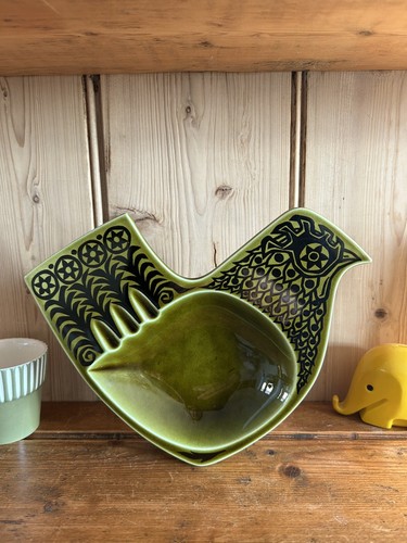 Rarer large hornsea - hornsea, pottery