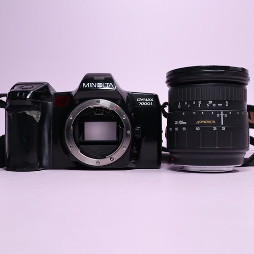 Minolta dynax 7000i 35mm slr - dynax,