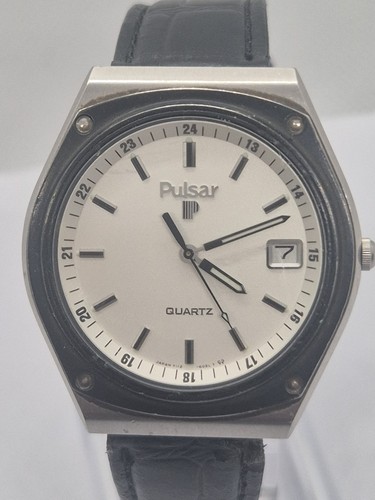 Pulsar quartz wristwatch - pulsar, –