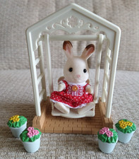 Sylvanian Families GARDEN SWING SET with flowers + Freya Chocolate rabbit