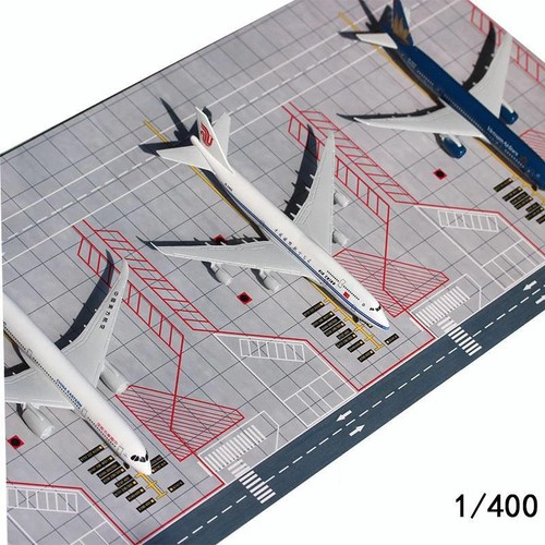 400 airport runway - airport, apron