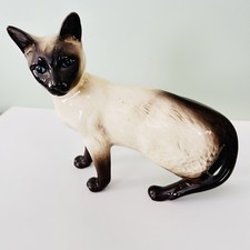 Beswick Siamese Cat Standing
