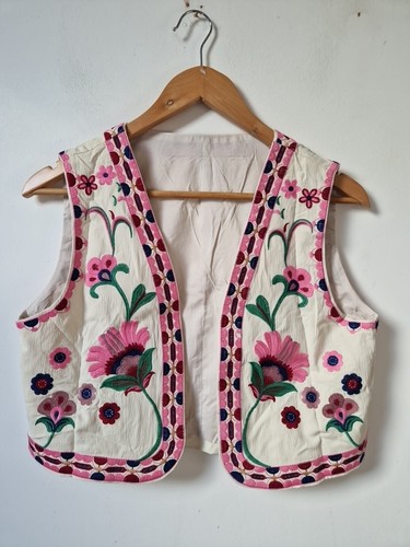 Vintage style embroidered - vintage, crop