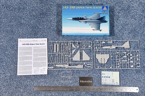Italeri jas 39b gripen - jas-39b,