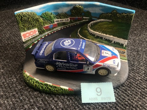 Scalextric ford mondeo - scalextric,