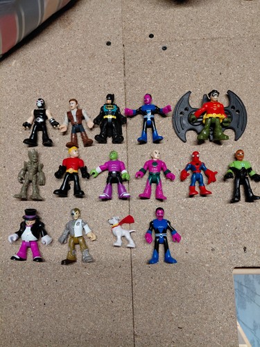 Imaginext firgure and - firgure,