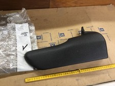 Genuine Peugeot 206 left nsf  seat trim moulding cover 8913FQ 9631515377
