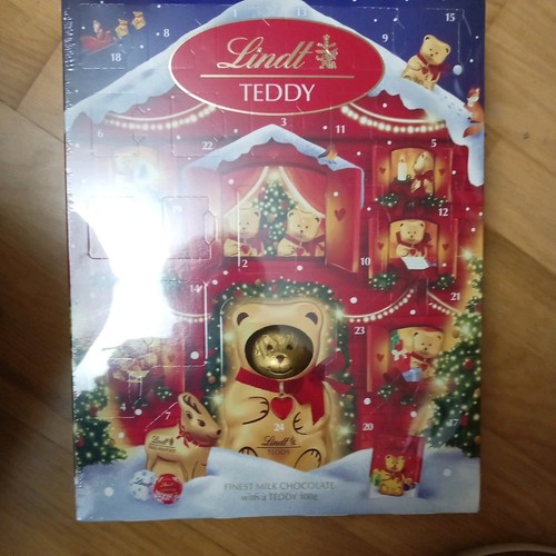 Lindt holiday teddy bear - teddy,