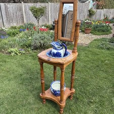 Rustic victorian pine - ,