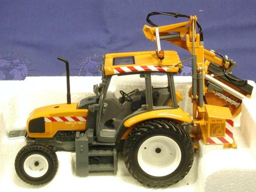 Universal hobbies 2217 renault - universal,