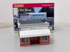 Hornby R9710 The Pet Shop - OO - Boxed