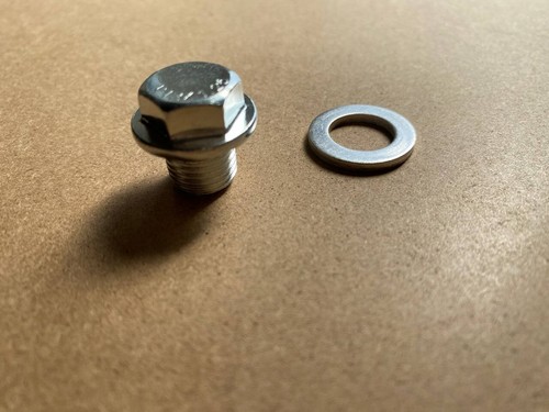 Fit ferrari engine sump drain - sump,