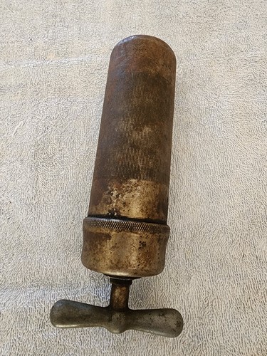 Antique 1919 patent alemite - 1919,