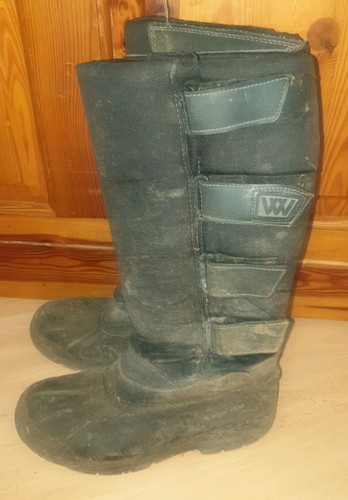 Woof wear muck - woof, uk