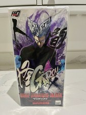 One Punch Man Figure Garou