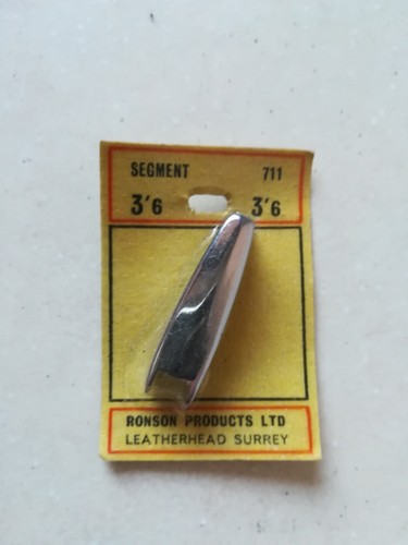 Ronson lighter button - lighter, segment