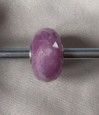 Trollbeads Ruby Rock gemstone