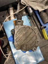 Volvo Vacuum Pump 2.0 2.4