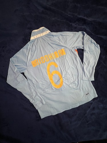 India match worn - a,