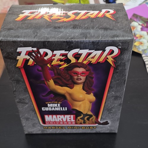 Bowen designs marvel mini bust - bowen,